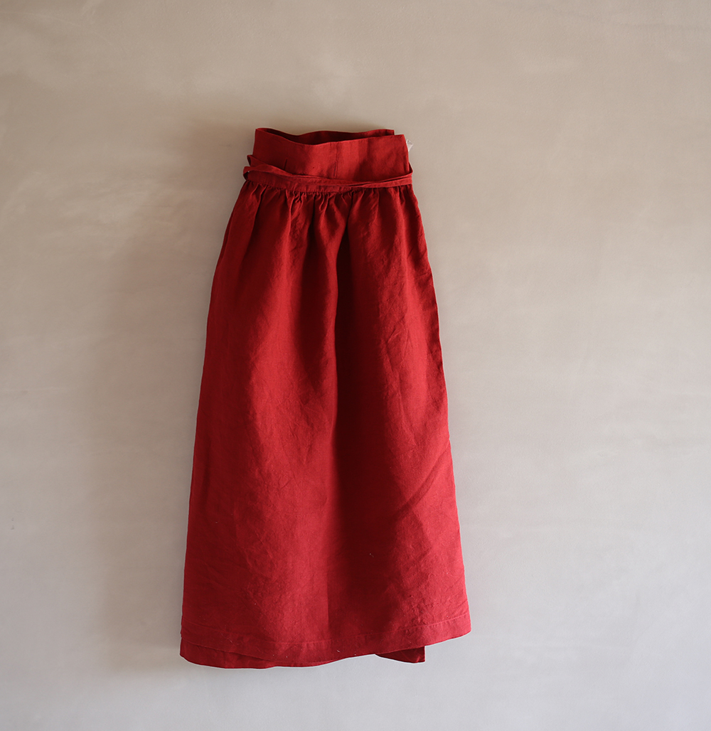 wraparound skirtのイメージ